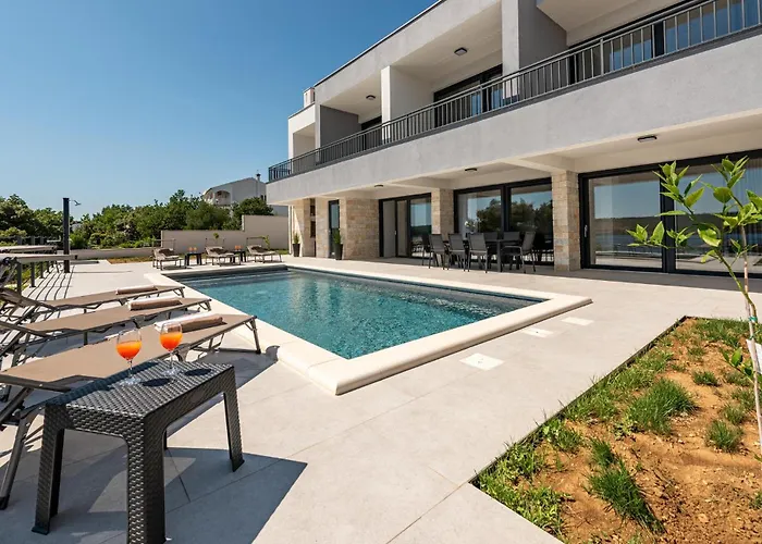 Lovely In Дом отдыха *