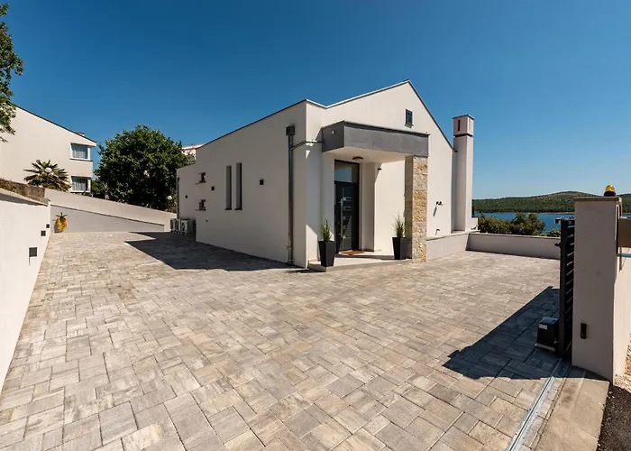 Lovely In * Поседарье